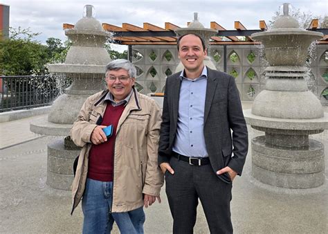 Jenaer Nachrichten Brunnenplatz in Jena Lobeda feierlich eröffnet