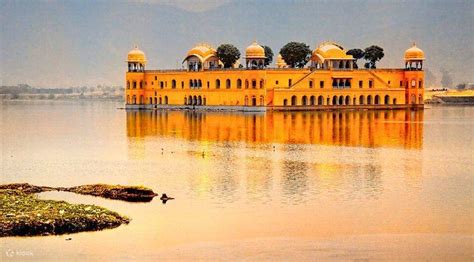 Explore India S Golden Triangle On A Day Delhi To Agra And Jaipur