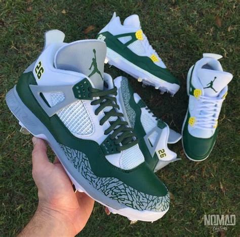 Top 10 Custom Baseball Cleats Of 2016 So Far Custom Baseball Cleats Custom Football Cleats