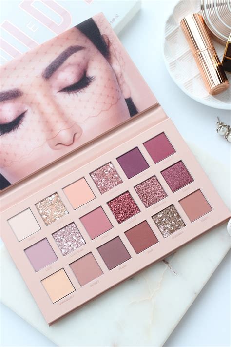 Huda Beauty The New Nude Palette Beautyloves