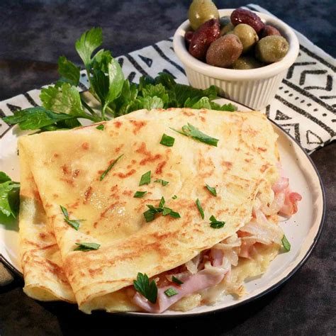 Ham and Cheese Crêpes Recipe