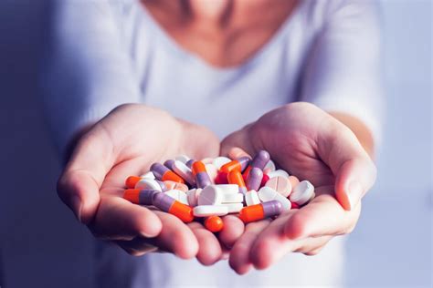 Automedicación ¿cuáles Son Los Riesgos Muy Salud