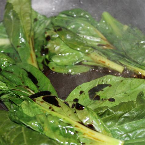 Wilted Tatsoi with Sauteed Tofu Recipe | I Can Cook That