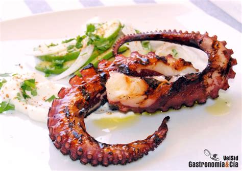 Pulpo A La Parrilla Gastronomía And Cía