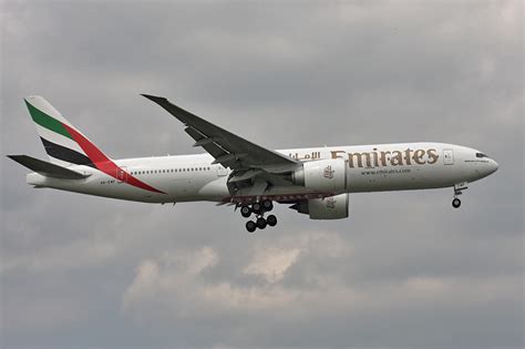 Boeing 777-200ER - Emirates - Airliners Now