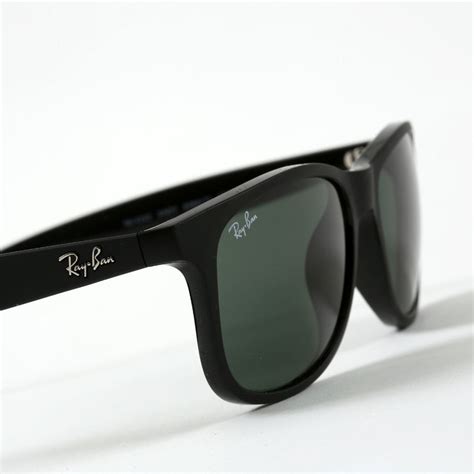 Ray Ban Andy Matte Black Sunglasses With Green Lenses Rb4202 606971