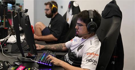 BLAST Fall Showdown FURIA perde da Complexity e é eliminada