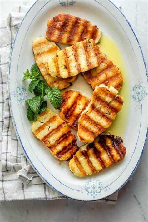 Grilled Halloumi Cheese {Non Melting Cheese!} | FeelGoodFoodie