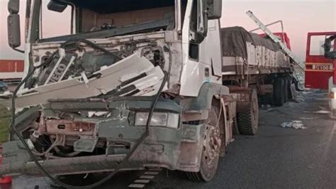 RUTA 9 choque múltiple de camiones deja un muerto y dos heridos Video