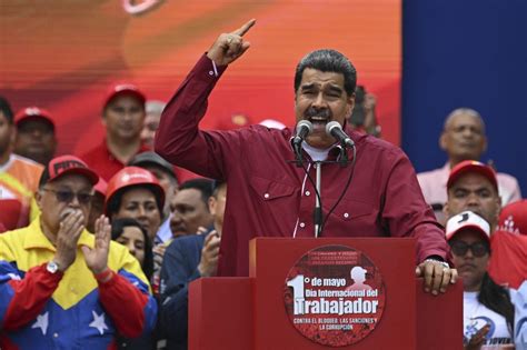 Maduro Aumenta El Cestaticket Y El Bono De Guerra Y El Salario M Nimo