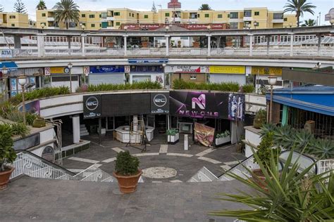 Canarian Weekly The Plaza Commercial Centre Is Getting Ready To