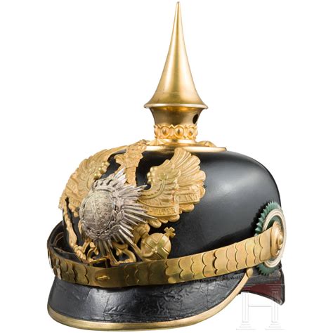 Helm für Offiziere im Garde Dragoner Regiment Königin Viktoria von