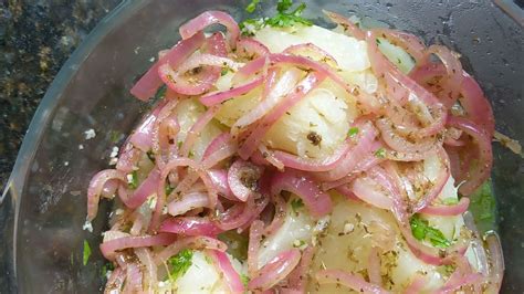 Best Yuca Con Mojo Recipe - How To Make Yuca Con Mojo