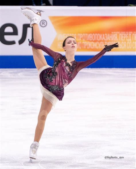 Pin By Grianne Ohmsford On Anna Shcherbakova Figure Skating Olympic