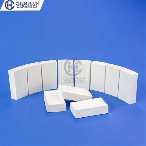 China 92 95 Al2O3 Alumina Ceramic Pipe Tile Manufacturers And