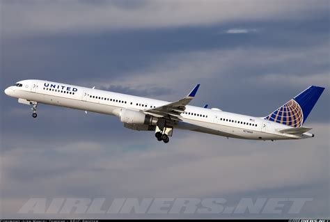 Boeing 757 33n United Airlines Aviation Photo 6933395