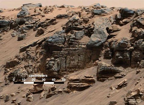 Ancient Mars Lake Had Multiple Environments That Might Have Supported