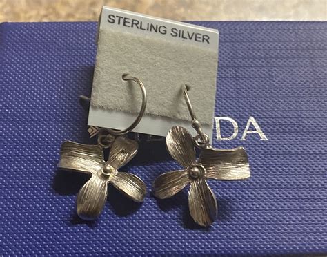 Vintage Silpada Sterling 925 Silver Flower Dangle Pe Gem