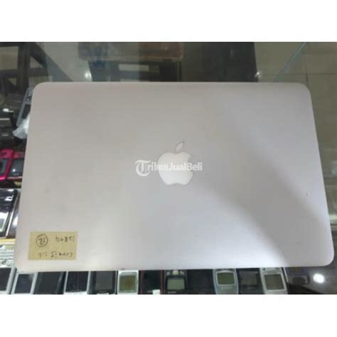 Laptop MacBook Air 11diinch A1370 Core I5 1 6GHz RAM 4GB SSD 128GB