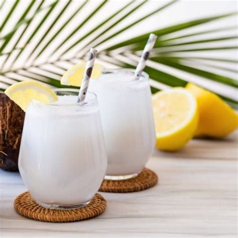 12 Best Coconut Water Cocktails to Drink