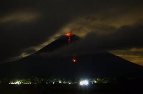 Al Menos Un Muerto Y 41 Heridos Por La Erupción Del Volcán Semeru En La Provincia Indonesia De