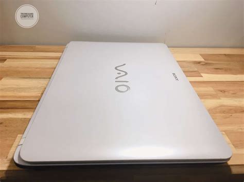 Sony Vaio Svf Sgw Core I U Ram Gb Hdd Gb Inch