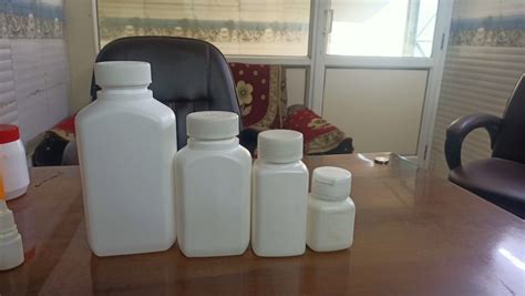 White Chemical Hdpe Square Tablet Container Capacity 30cc To 250 Cc