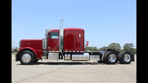 2017 Peterbilt 389 Legendary Red Effect Metallic Bull Hauler Flat Top