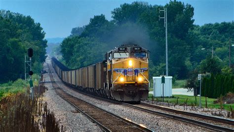 Climbing A Eastbound Coal Train Climbs The Grade Out Flickr