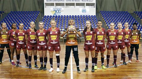 Futsal feminino de Araraquara lutará pelo tri nos Regionais Portal