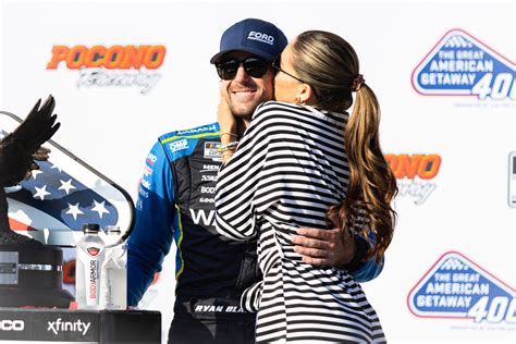 “Stop it”: Gianna reacts to her fiancé Ryan Blaney’s sister Erin’s