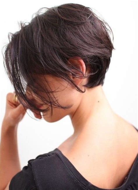 Cute And Sassy Brunette Pixie Ideas Styleoholic Hair Inspiration