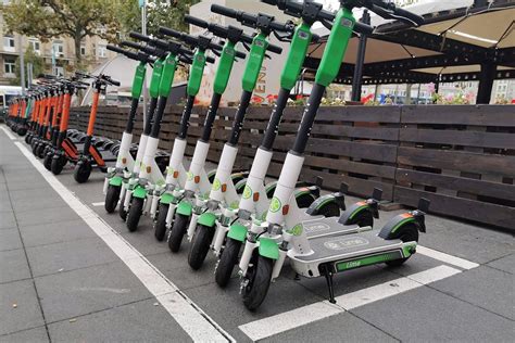 Trottinettes électriques en libre service à Paris leur sort décidé