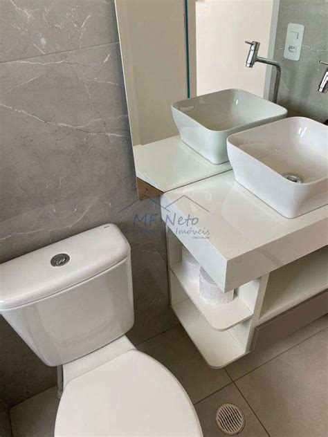 Apto NOVO Piso Porcelanato Móveis Planejados Achou Mudou