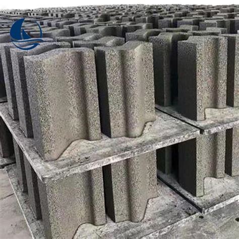 High Quality Cement Brick Blocks Separating Plastic Pallet Gmt Concrete