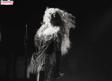 Christina Aguilera Aka XTINA Nude Leaks Fapellas