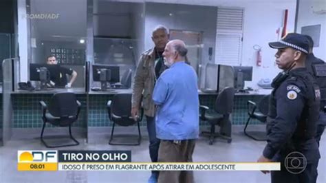 V Deo Idoso Preso Por Dar Um Tiro De Arma De Chumbinho No Olho De