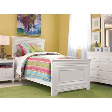 Classics 40 Panel Bedroom Set Summer White Smartstuff Furniture