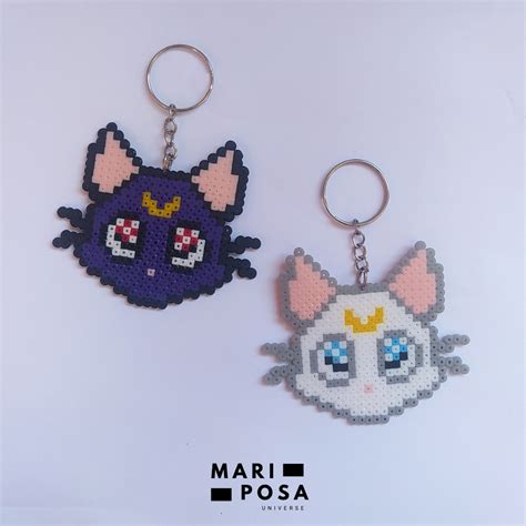 Chaveiros Sailor Moon Luna E Artemis Pixel Art Hama Beads Perler