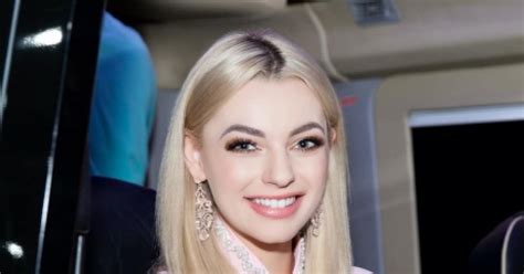 Reigning Miss World Karolina Bielawska returns to Vietnam