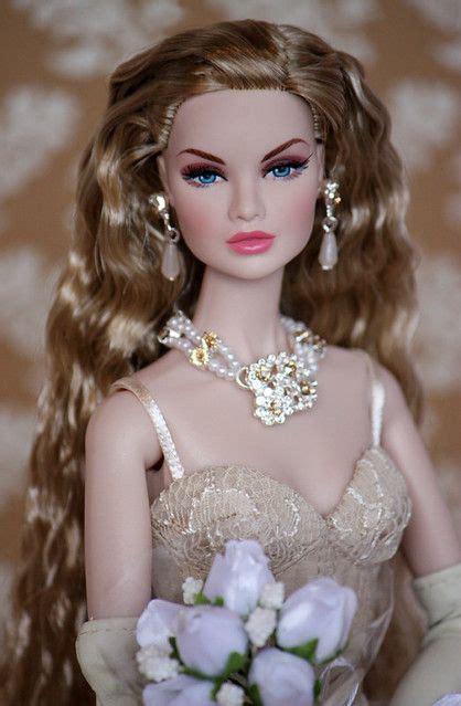 Erin In The Completist Accessory Pack Lisa Flickr Dress Barbie Doll Barbie Model Im A