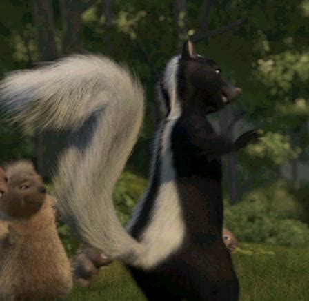 Image - The bathroom stella the skunk by kade32-d94irl2.jpg | Over the ...
