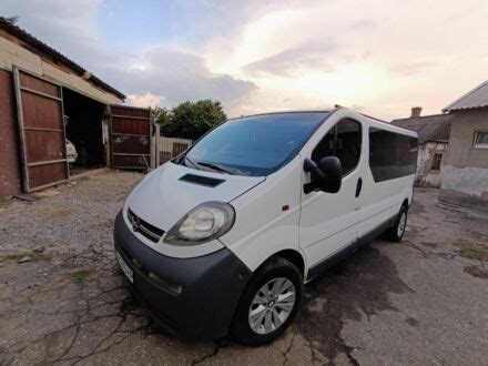 Купити Авто Opel Vivaro пасс в Донецьку Продаж б у Опель Віваро пас