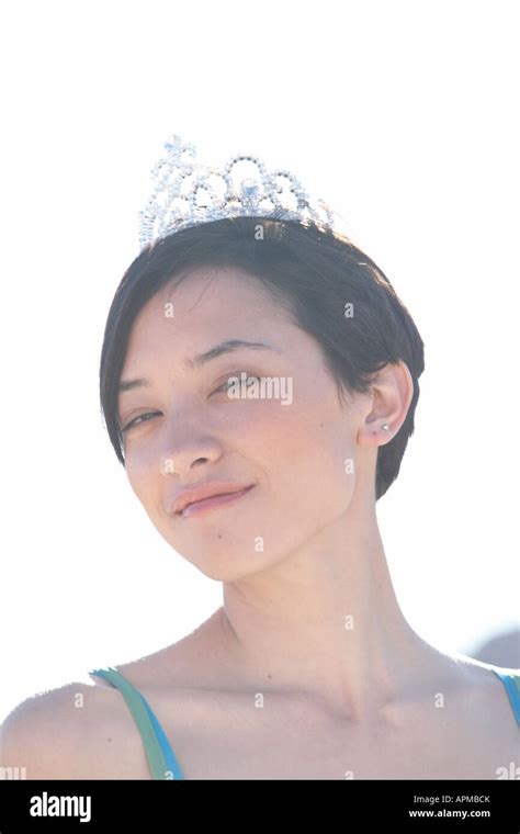 Woman Wearing Tiara Hi Res Stock Photography And Images Alamy