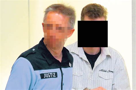 Kleine Jungs Befummelt Das Sex Ferkel Von Nossen