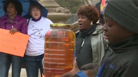 Flint Water Crisis Anger Over Absent Officials At Hearing Cnn