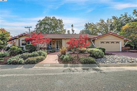 500 Malaga Way Pleasant Hill Ca 94523 Mls 40974805 Redfin