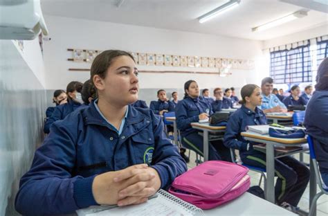 Paraná pode ter 300 colégios cívico militares a partir de 2024