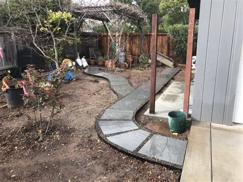 Pre Cut Bluestone Pathways And Patio With Decomposed Granit And