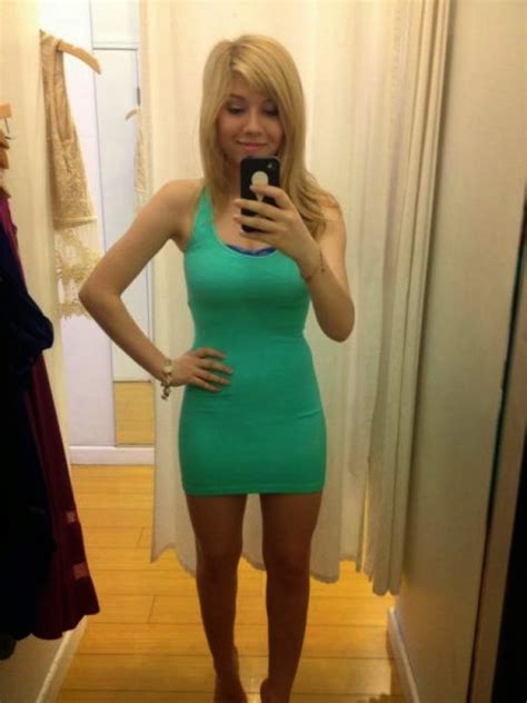 Jennette McCurdy Racy Personal Lingerie Photos